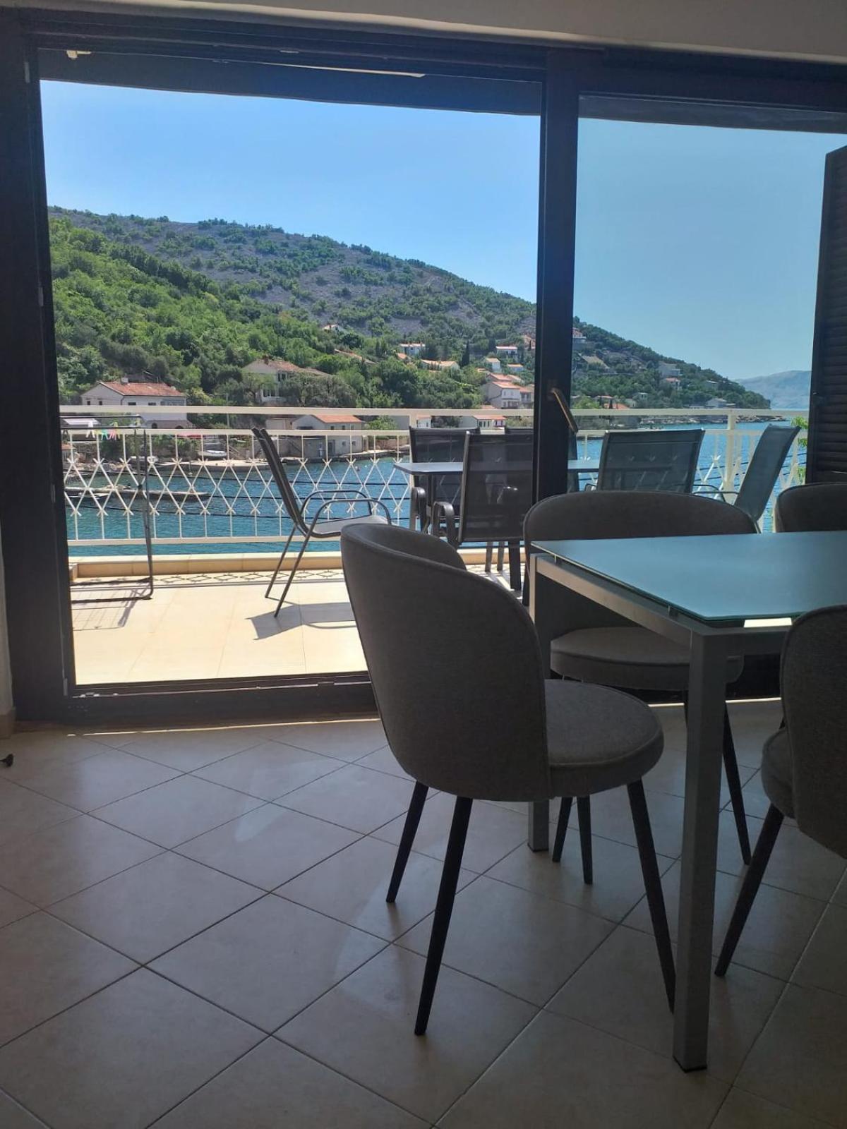 Apartmani Pulic Senj  Εξωτερικό φωτογραφία